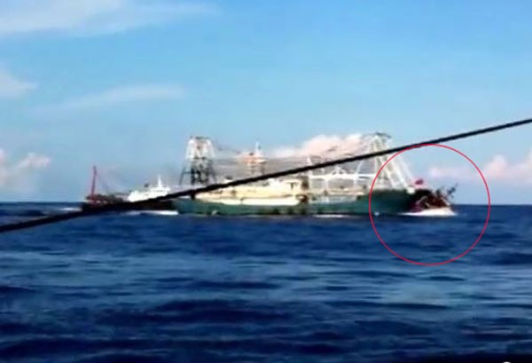 ນັກຂ່າວຕ່າງປະເທດຂຽນກ່ຽວກັບຊີວິດຂອງຊາວປະມົງຫວຽດນາມ ຕໍ່ໜ້າການກະທຳຂອງຈີນ ຢູ່ທະເລຕາເວັນອອກ